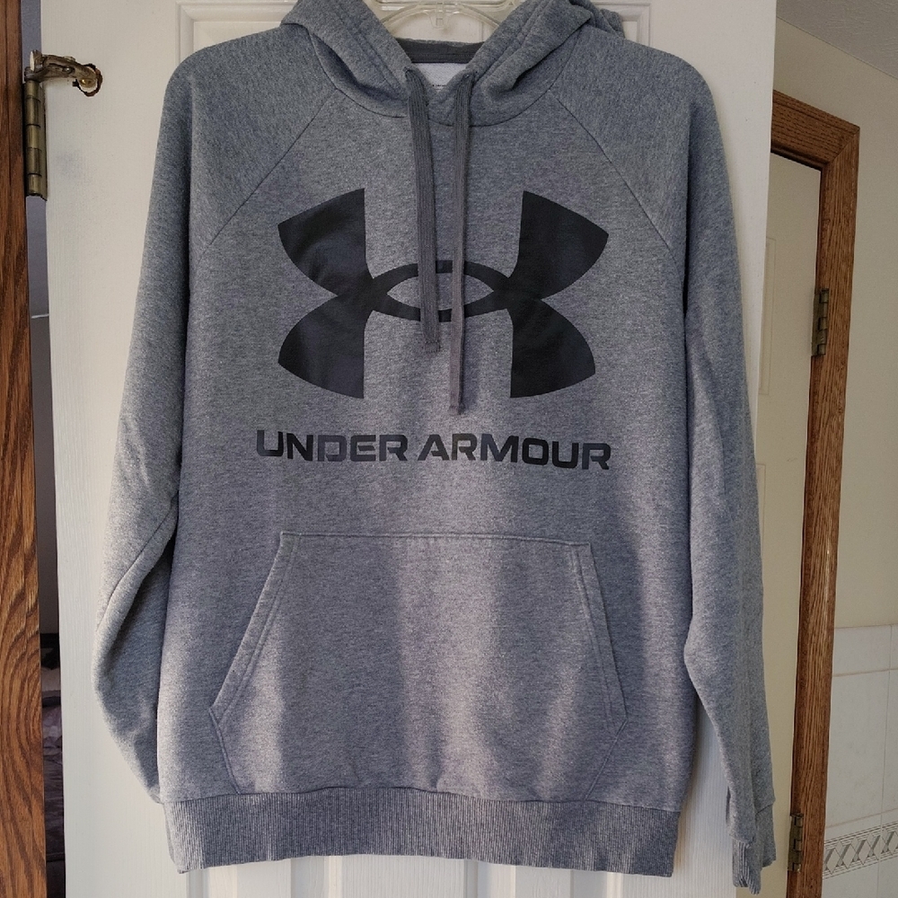 Under Armour Men's Charcoal Hoodie